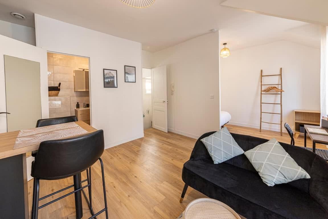 Coquelin - Joli Appartement Renove Rennes Kültér fotó